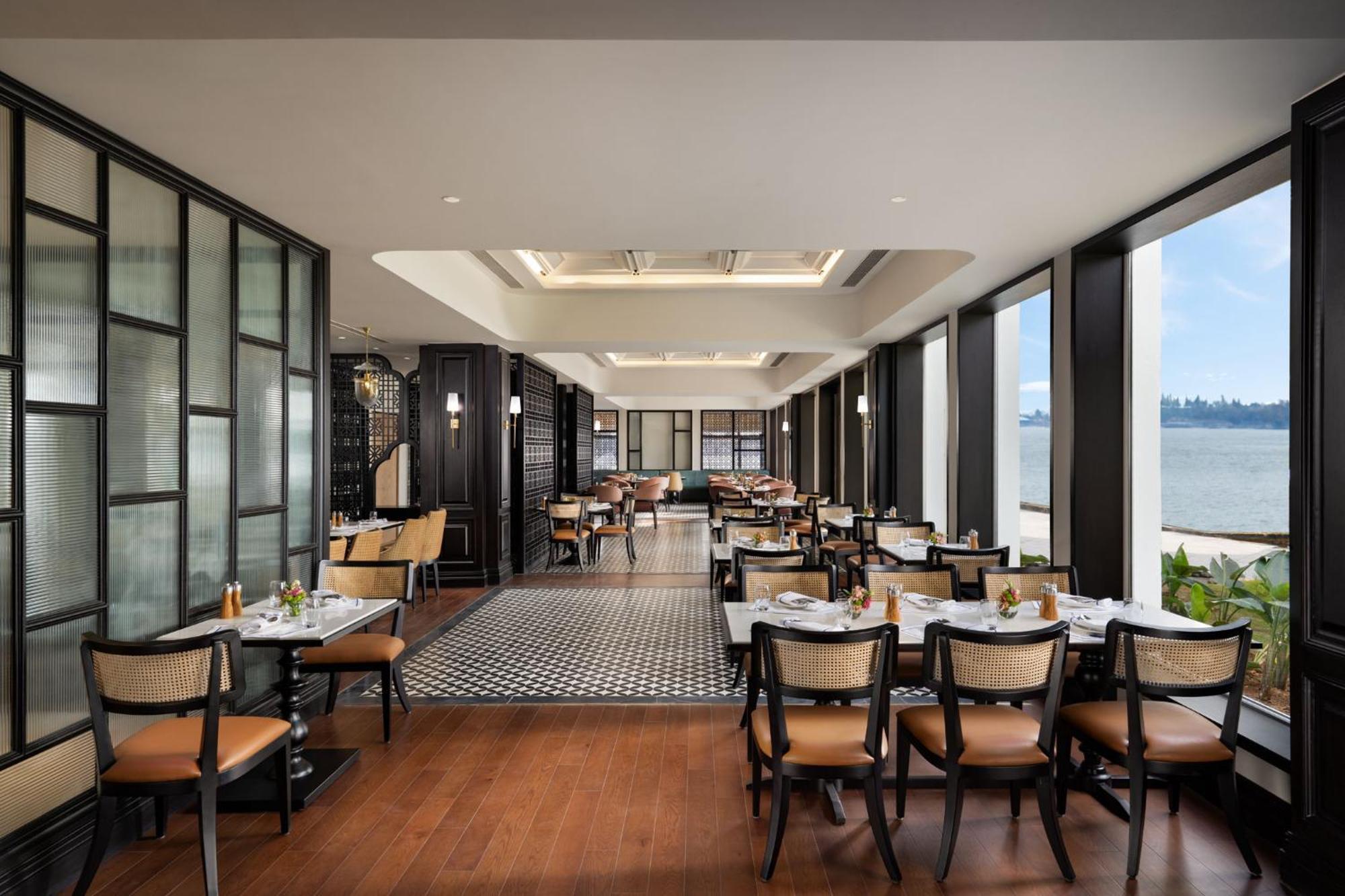 Taj Malabar Resort & Spa, Cochin. Коччи Экстерьер фото